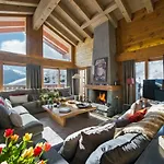 With Hot Tub And Stunning Views *