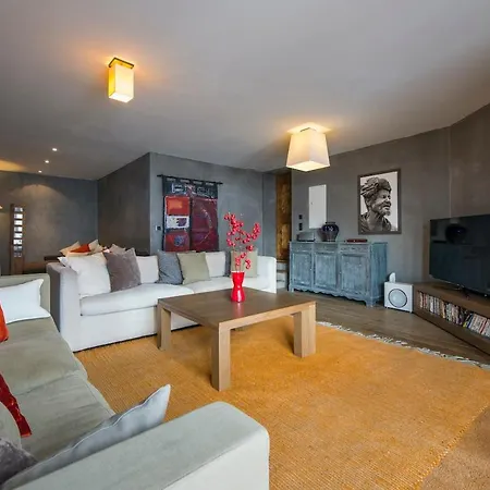 וילה With Hot Tub And Stunning Views Bagnes