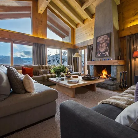 Βίλα With Hot Tub And Stunning Views