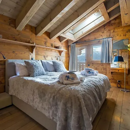 With Hot Tub And Stunning Views Villa Bagnes